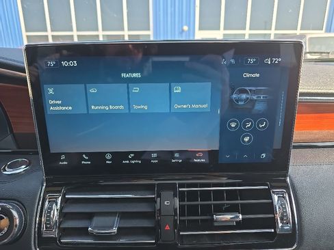 Used 2022 Lincoln Navigator L Reserve AWD/4WD image 31
