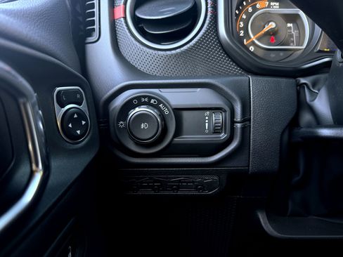 New 2026 Jeep Wrangler Unlimited Rubicon image 16