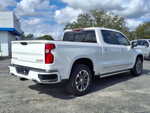 Certified 2024 Chevrolet Silverado 1500 High Country w/ Z71 Off-Road Package image 7