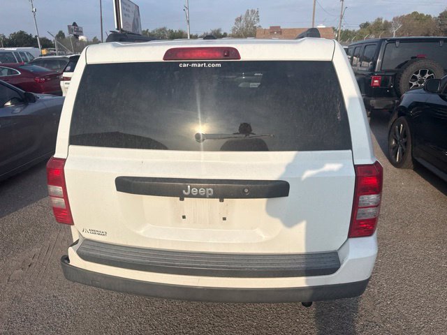 Used 2016 Jeep Patriot Sport FWD image 5