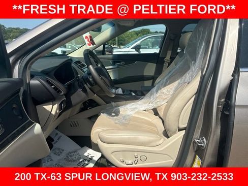Used 2019 Lincoln Nautilus Reserve FWD image 6