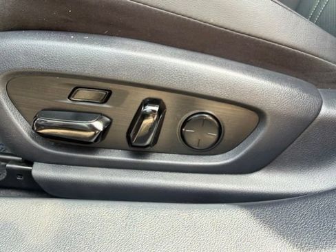 Used 2023 Lexus ES 350 w/ Accessory Package (Z1) FWD image 28
