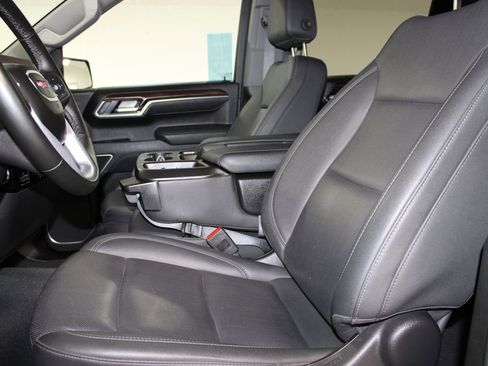 Used 2025 GMC Sierra 1500 SLT image 23