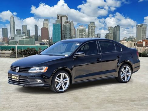 Used 2018 Volkswagen Jetta Sport FWD image 1