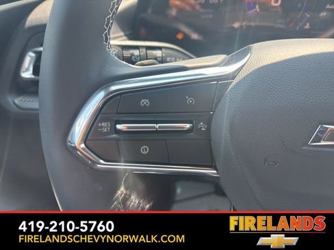 New 2025 Chevrolet Traverse LT w/ Midnight/Sport Edition image 31