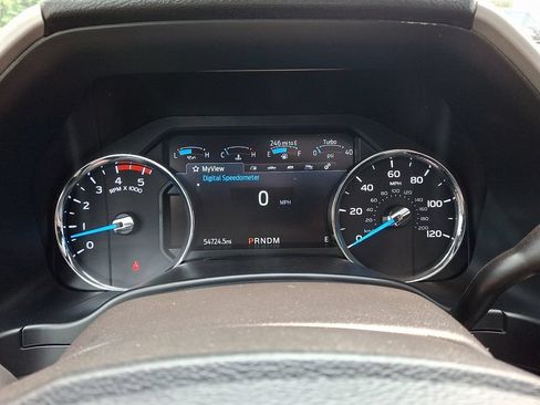 Used 2021 Ford F450 Lariat w/ Lariat Ultimate Package AWD/4WD image 21