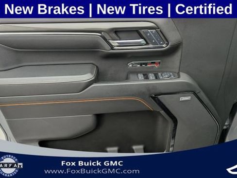 Used 2024 GMC Sierra 1500 AT4 w/ Technology Package AWD/4WD image 28