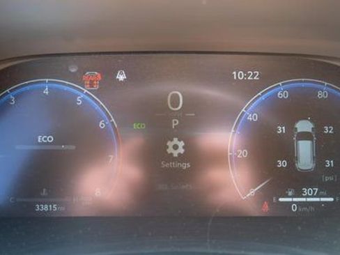 Used 2023 Toyota Highlander Platinum AWD/4WD image 29