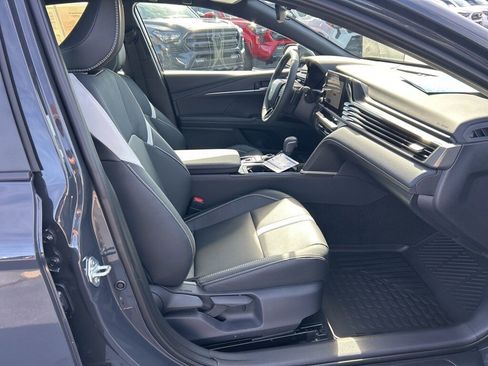 Used 2026 Toyota Camry SE image 21