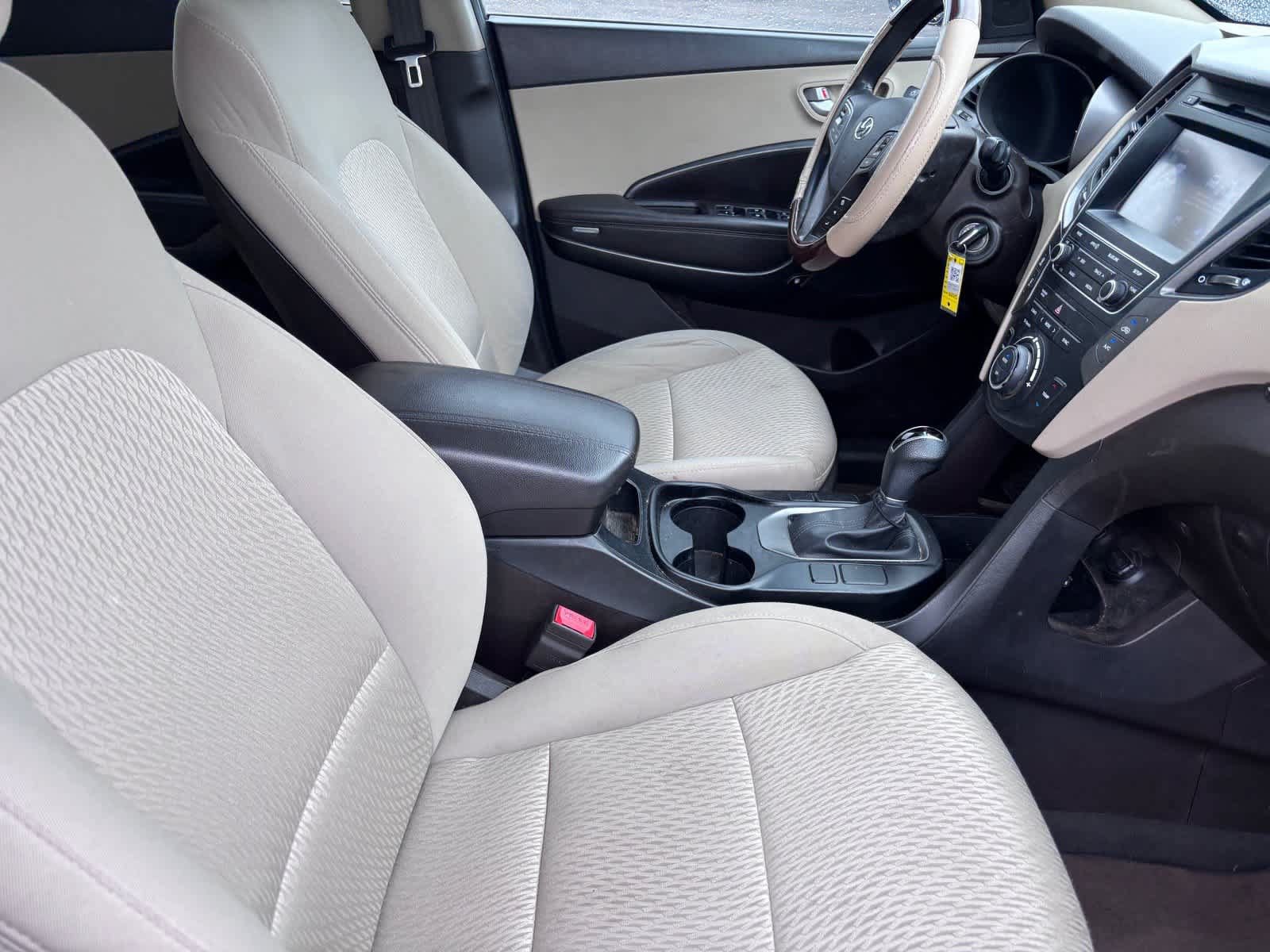 Used 2017 Hyundai Santa Fe Sport FWD image 10
