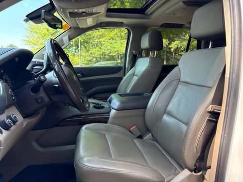 Used 2020 Chevrolet Tahoe LT AWD/4WD image 9