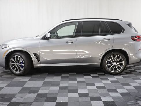 Used 2026 BMW X5 xDrive40i w/ M Sport Package AWD/4WD image 4