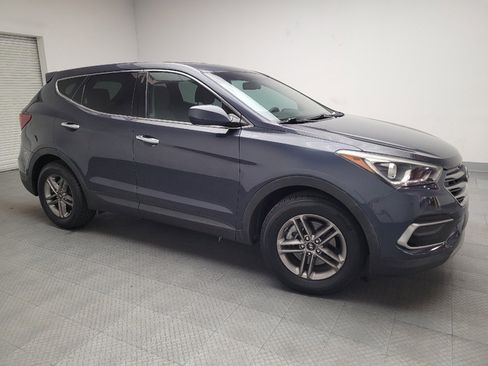 Used 2017 Hyundai Santa Fe Sport image 11