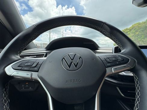 Used 2024 Volkswagen Atlas Cross Sport SE AWD/4WD image 20