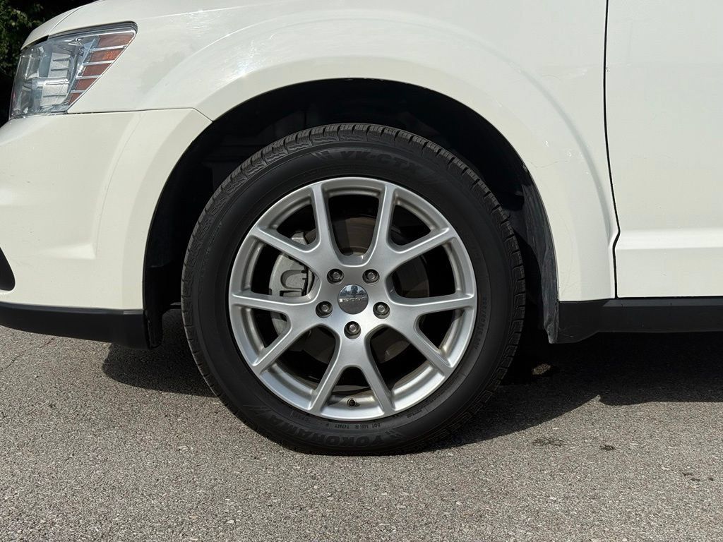 Used 2013 Dodge Journey Crew w/ Flexible Seating Group FWD image 4