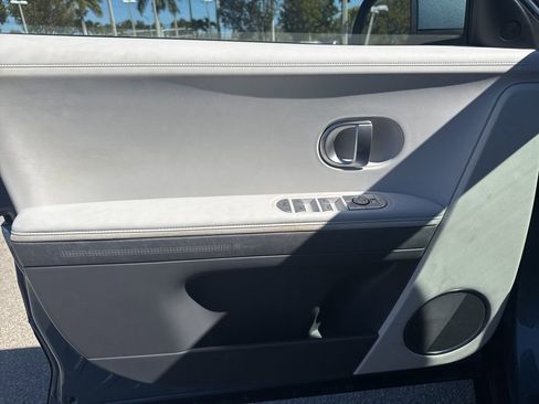 Used 2022 Hyundai Ioniq 5 SEL w/ Cargo Package image 14