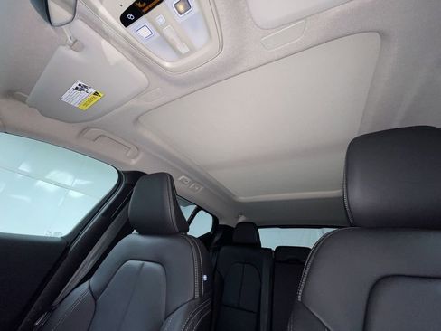 New 2026 Volvo XC40 B5 Core w/ Protection Package Premier image 11