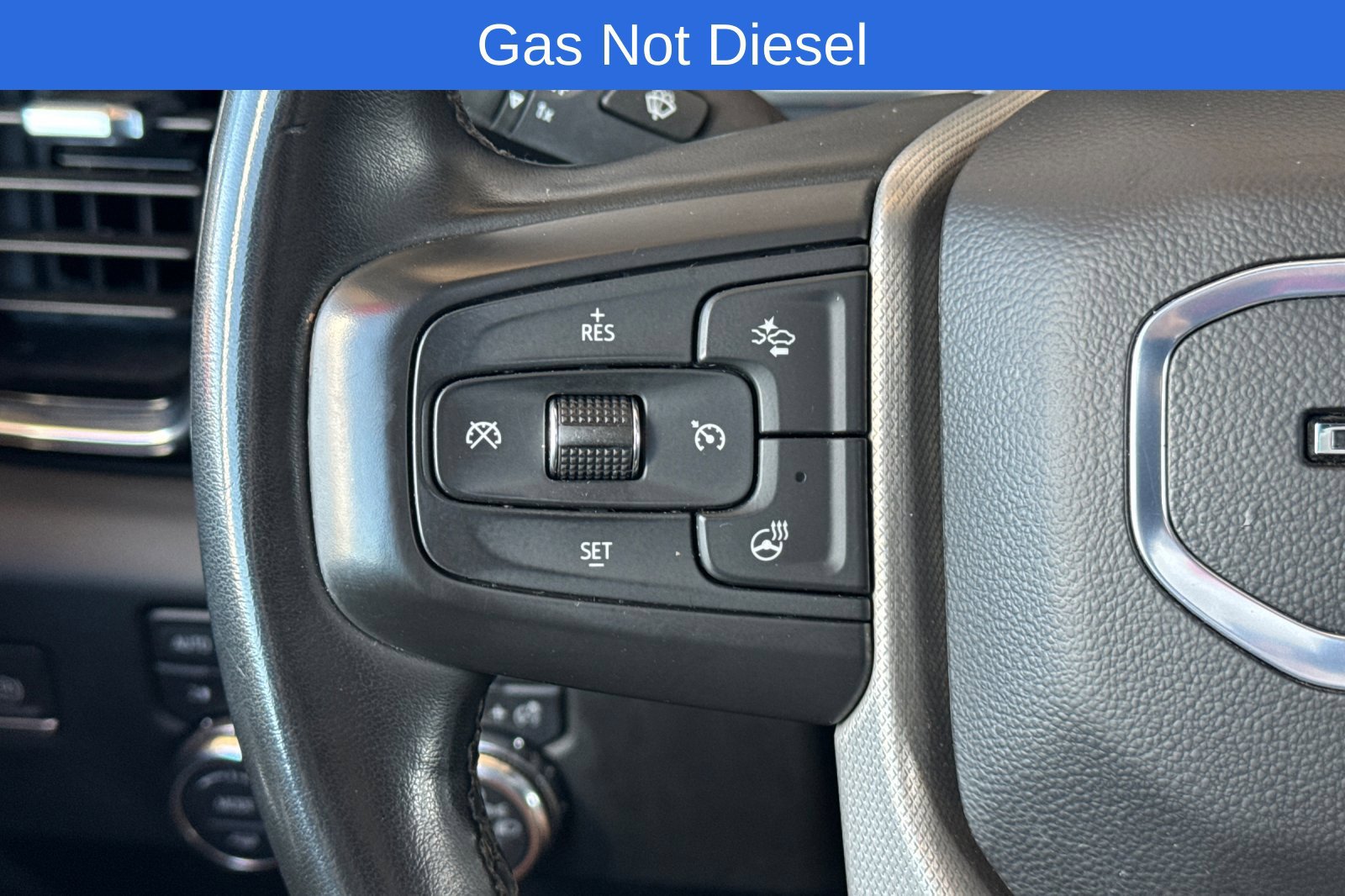 Used 2024 GMC Sierra 3500 Denali AWD/4WD image 28