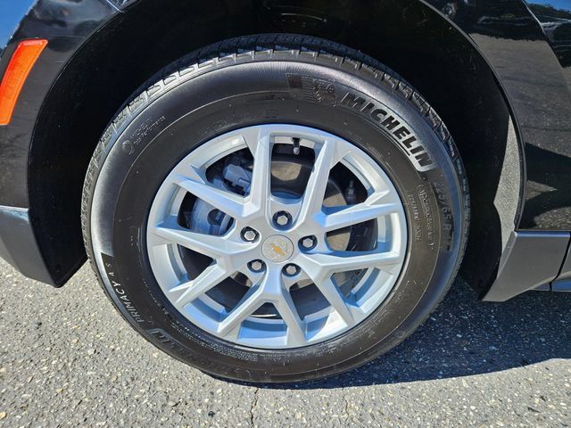 Used 2024 Chevrolet Equinox LT FWD image 10