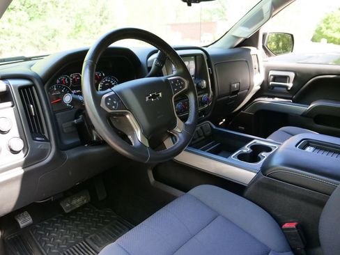 Used 2018 Chevrolet Silverado 1500 LT w/ All Star Edition AWD/4WD image 7