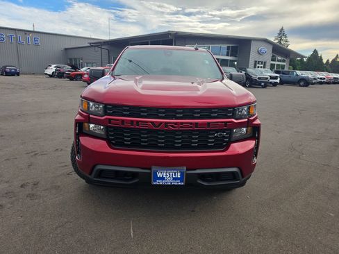 Used 2022 Chevrolet Silverado 1500 Custom w/ Safety Confidence Package AWD/4WD image 16