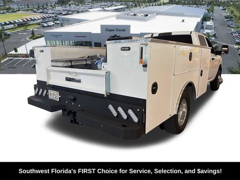 Used 2025 RAM 3500 Tradesman w/ Chrome Appearance Group image 2