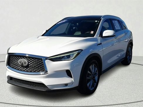 Used 2019 INFINITI QX50 Luxe w/ Navigation Package image 3