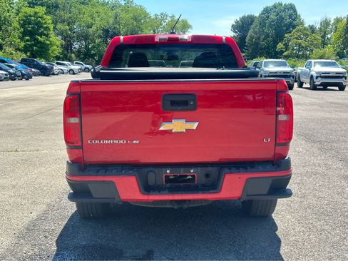 Used 2020 Chevrolet Colorado LT AWD/4WD image 6