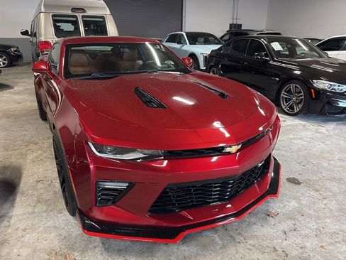 Used 2016 Chevrolet Camaro SS image 5