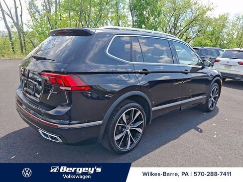 Certified 2024 Volkswagen Tiguan SEL R-Line AWD/4WD image 5