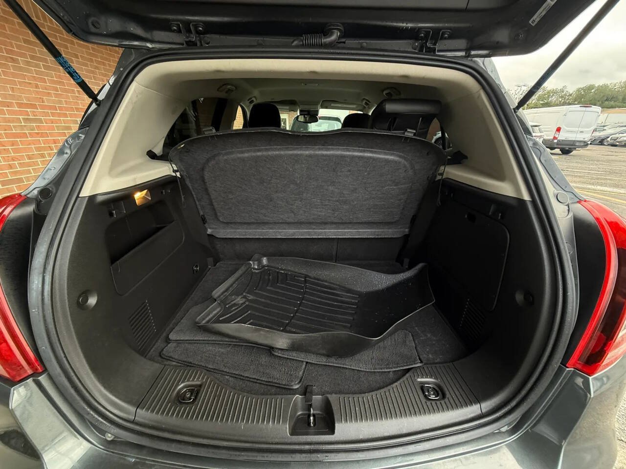 Used 2018 Buick Encore Preferred FWD image 16