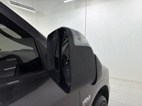 Used 2018 RAM 1500 Express AWD/4WD image 26