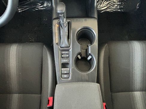 Used 2023 Honda Civic Sport image 17