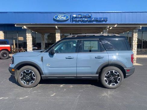 Certified 2024 Ford Bronco Sport Outer Banks w/ Tech Package AWD/4WD image 7