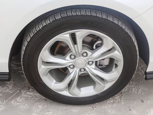 Certified 2023 Honda Accord LX image 10