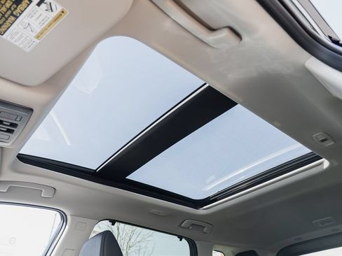 New 2026 Nissan Rogue Platinum AWD/4WD image 22