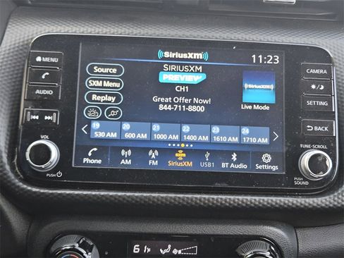 Used 2021 Nissan Kicks SV image 10