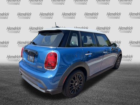 Used 2024 MINI Cooper 4-Door Hardtop FWD image 10
