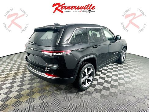 New 2025 Jeep Grand Cherokee Limited image 7