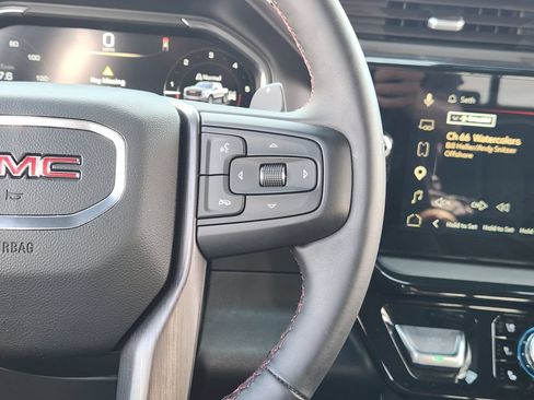 Used 2026 GMC Sierra 1500 AT4X w/ LPO, Black Badging Package AWD/4WD image 29