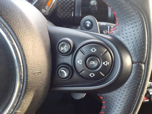 Used 2019 MINI Cooper S w/ Signature Upholstery Package image 21