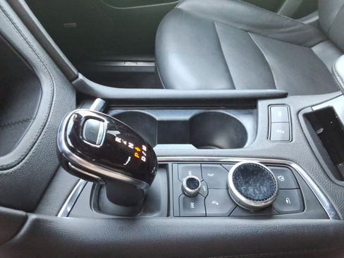 Used 2021 Cadillac XT5 Premium Luxury image 18