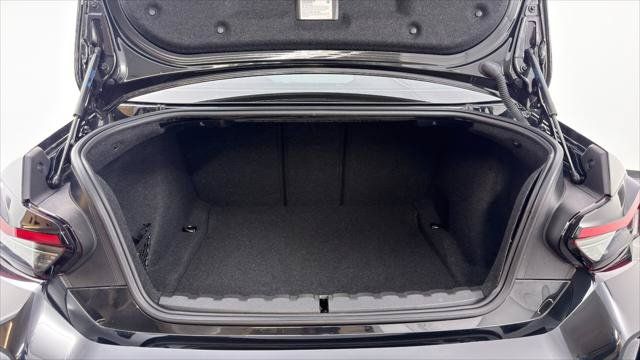 Used 2024 BMW M2 w/ Lighting Package RWD image 17