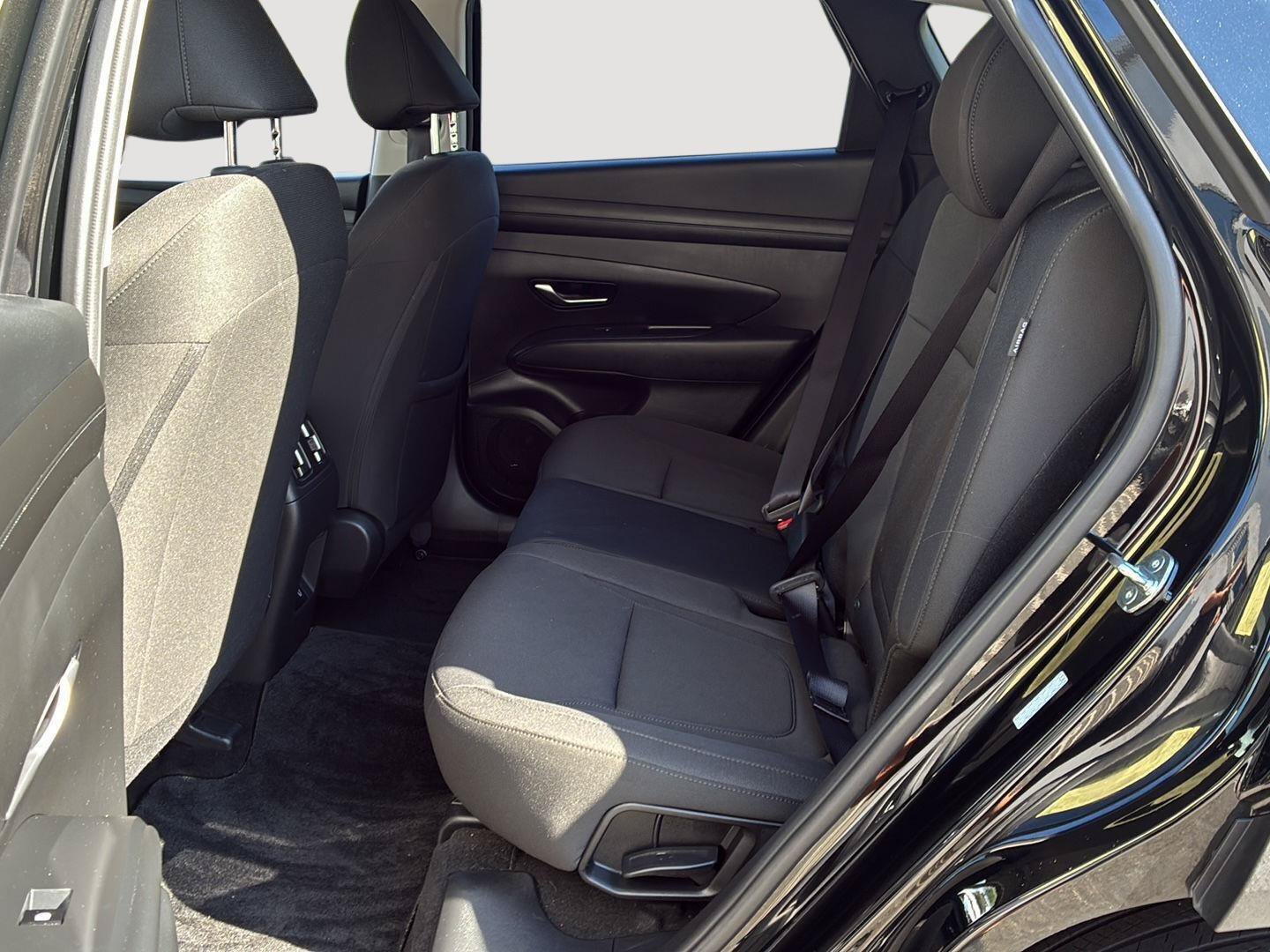 Certified 2025 Hyundai Tucson SEL AWD/4WD image 22