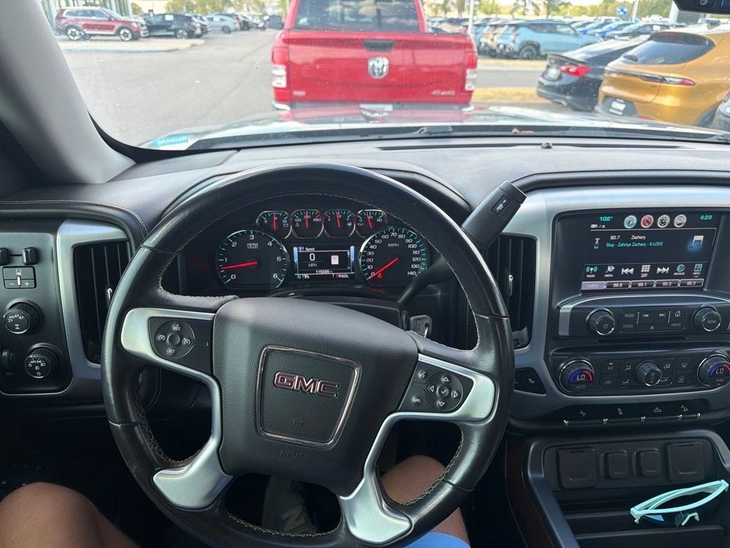 Used 2018 GMC Sierra 1500 SLT w/ SLT Premium Package AWD/4WD image 10