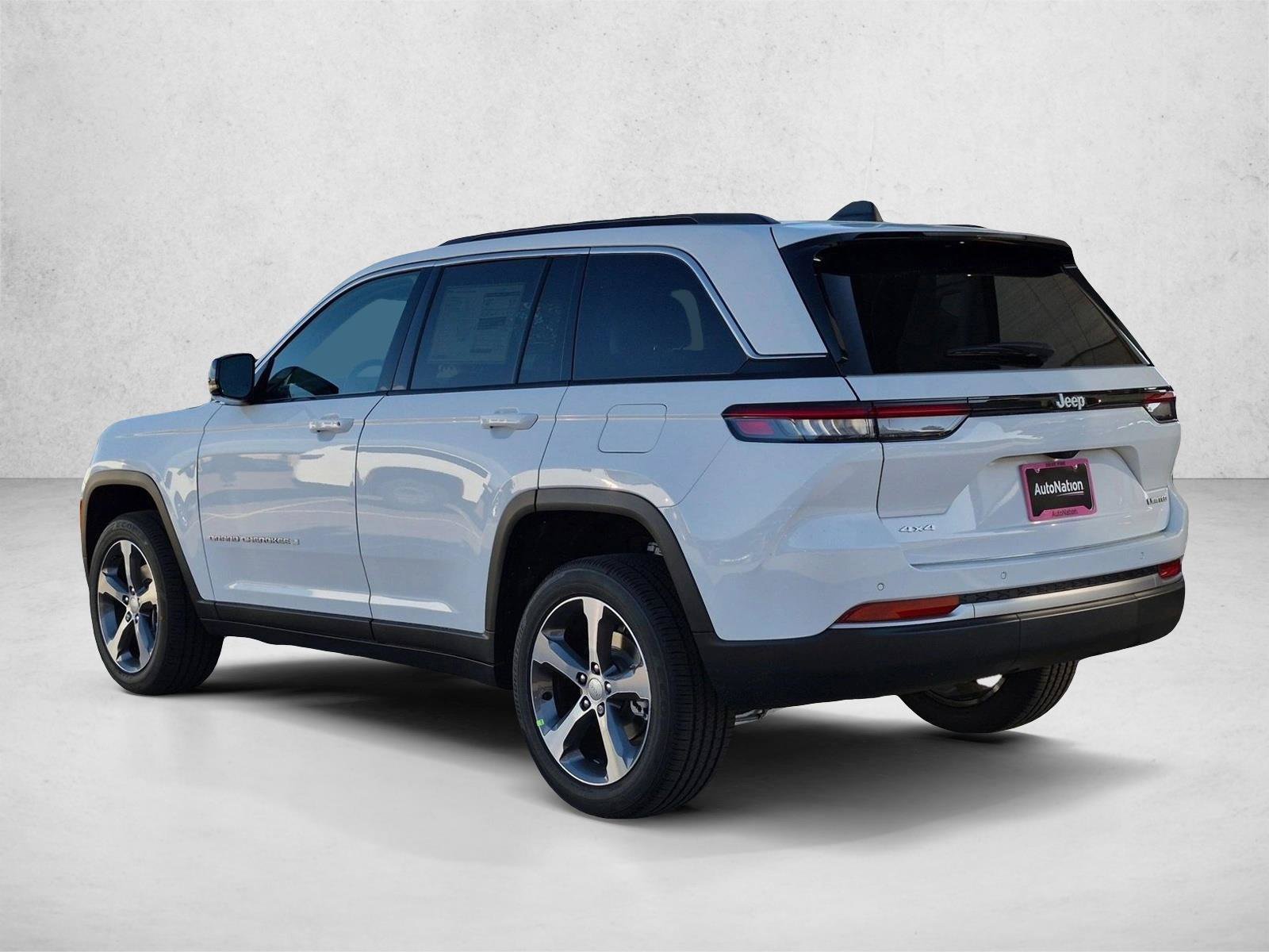 New 2026 Jeep Grand Cherokee Limited AWD/4WD image 8