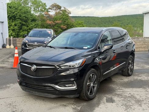 Used 2021 Buick Enclave Essence w/ Sport Touring Edition AWD/4WD image 1