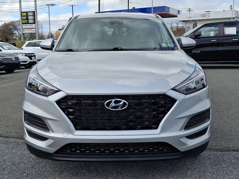 Used 2021 Hyundai Tucson SE image 2