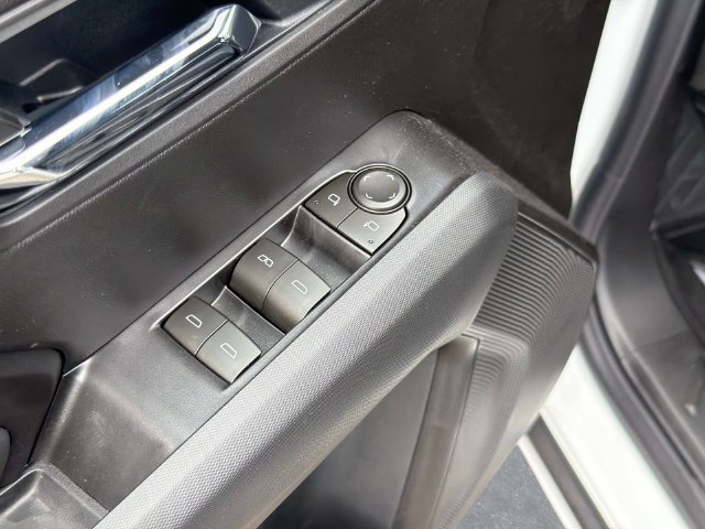 New 2026 Chevrolet Colorado LT w/ LT Convenience Package AWD/4WD image 19