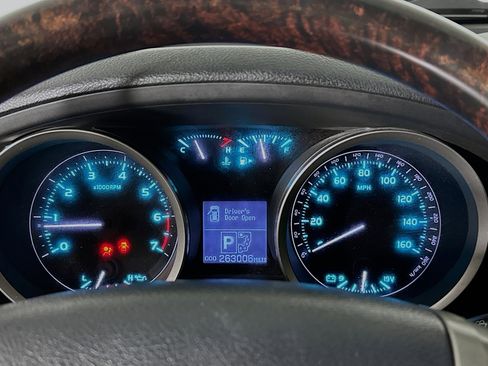 Used 2008 Toyota Land Cruiser image 19